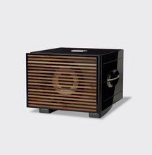 Afbeelding in Gallery-weergave laden, Subwoofer REL S/550 Subwoofer (per stuk) (new arrival) HifiManiacs Black / Met houten grille