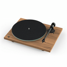 Afbeelding in Gallery-weergave laden, Platenspeler Pro-Ject T1 EVO Turntable HifiManiacs Walnut / Standaard uitvoering
