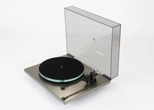 Afbeelding in Gallery-weergave laden, Platenspeler Rega Planar 6 RS Platenspeler (met ND-9 naald) (new arrival) HifiManiacs
