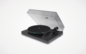 NAD C558 Platenspeler